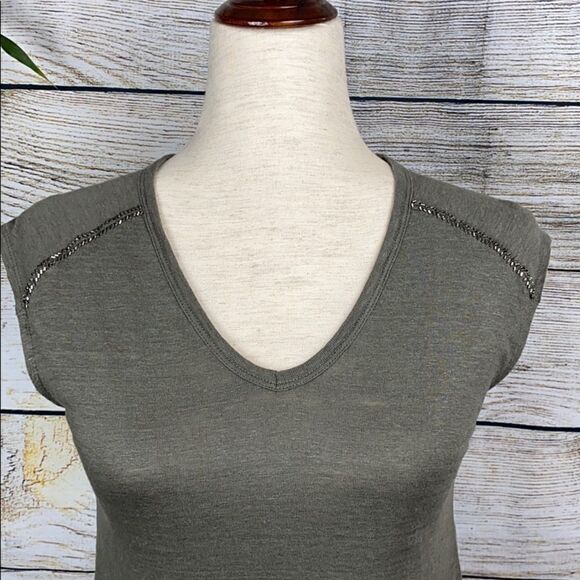 Cynthia Rowley 100% Linen Sleeveless V-neck Top - Picture 2 of 6